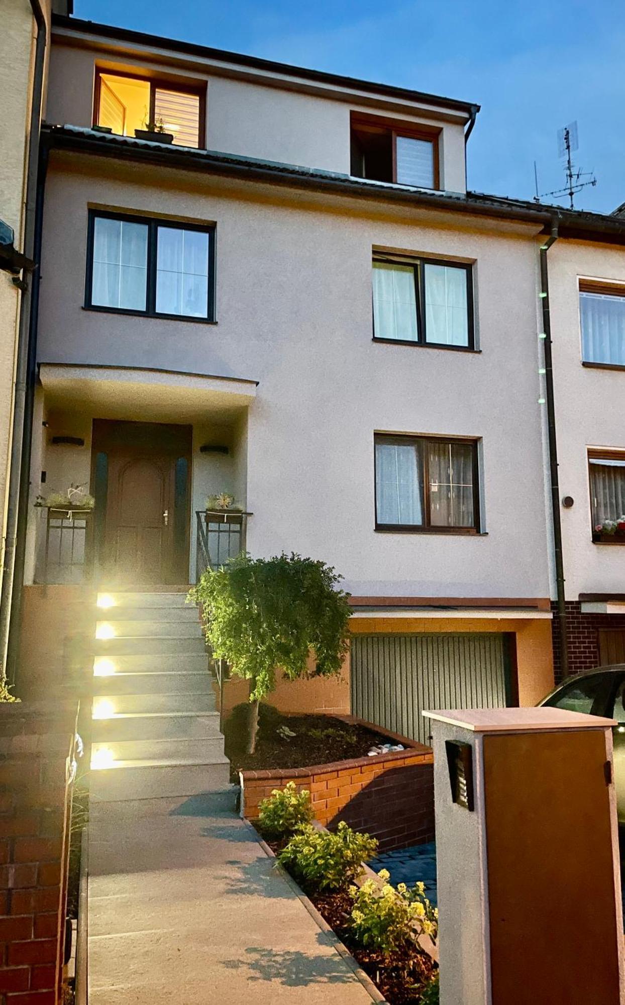 Sunny Apartment Olomouc Esterno foto